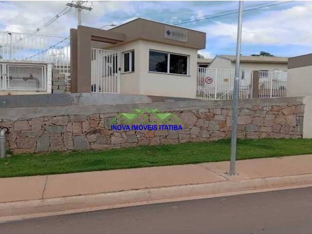 #CA0113 - Casa para Venda em Itatiba - SP