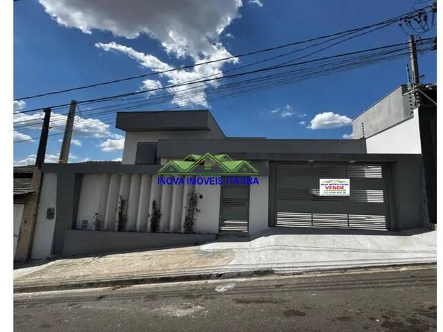 #ca0115 - Casa para Venda em Itatiba - SP